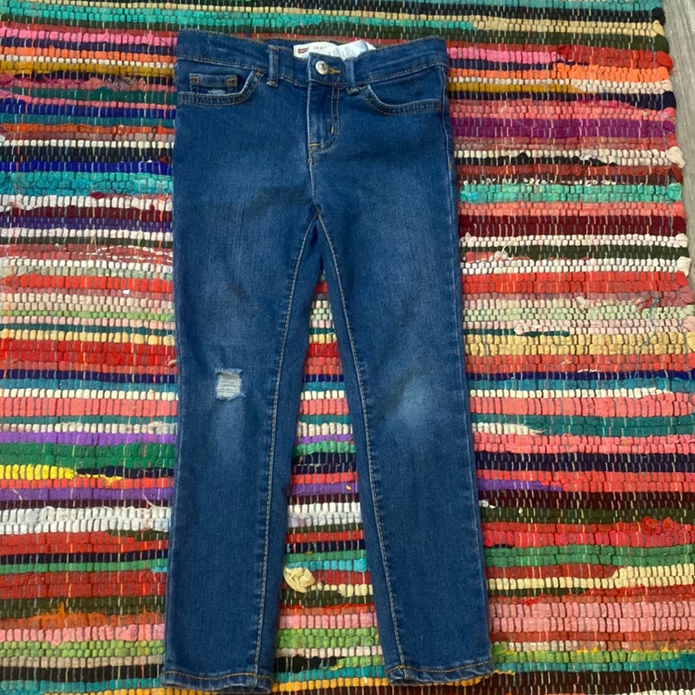 Levi’s 710 Super Skinny Jeans